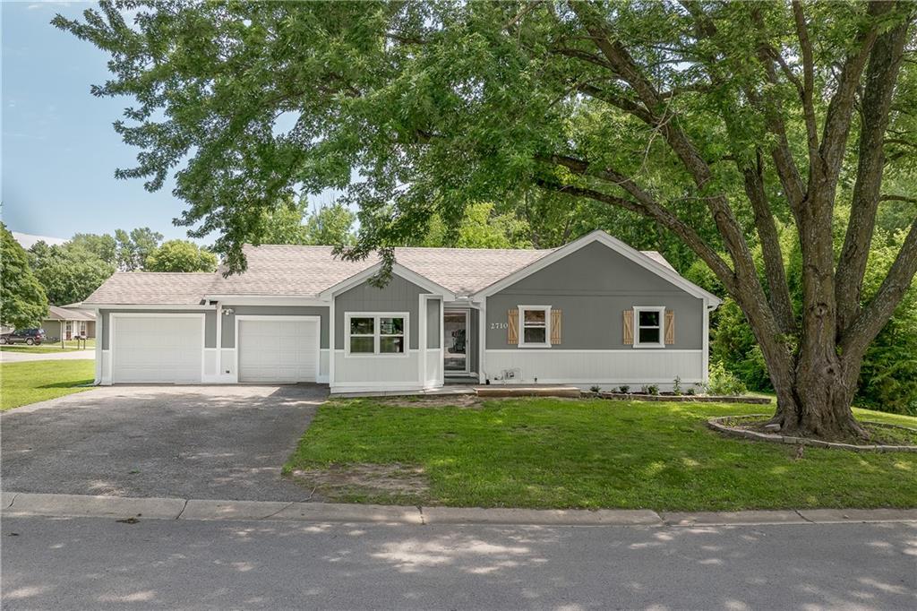 2710 Roma Lane Country Club, MO 64505 - Photo 1 of 21