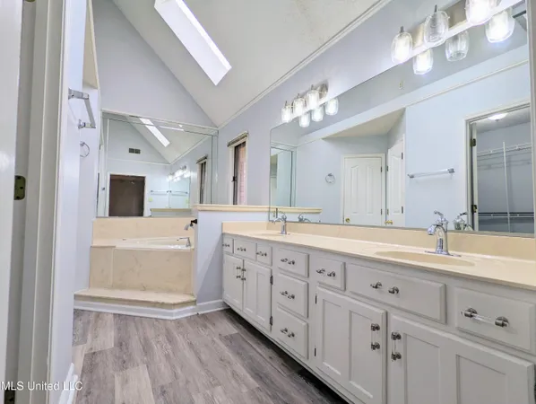 $3,400 | 237 Highway 51, Hernando, MS 38632