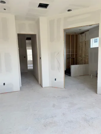 $2,000 | 1120 Miller Road, Sealy, TX 77474