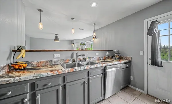 $190,000 | 148 Hickory Ridge Drive, St. Robert, MO 65584