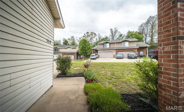 $190,000 | 148 Hickory Ridge Drive, St. Robert, MO 65584