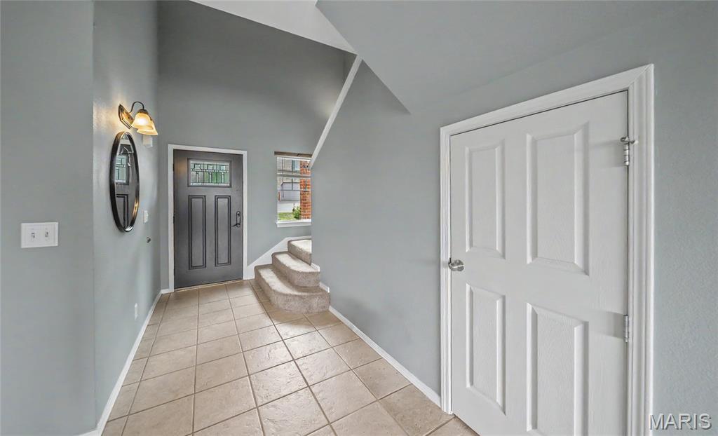 148 Hickory Ridge Drive St. Robert, MO 65584 - Photo 4 of 30