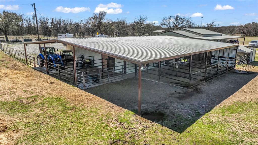 6500 Fm Road, Unit 1885 Weatherford, TX 76088 - Photo 22 of 40 a view of a balcony with wooden floor