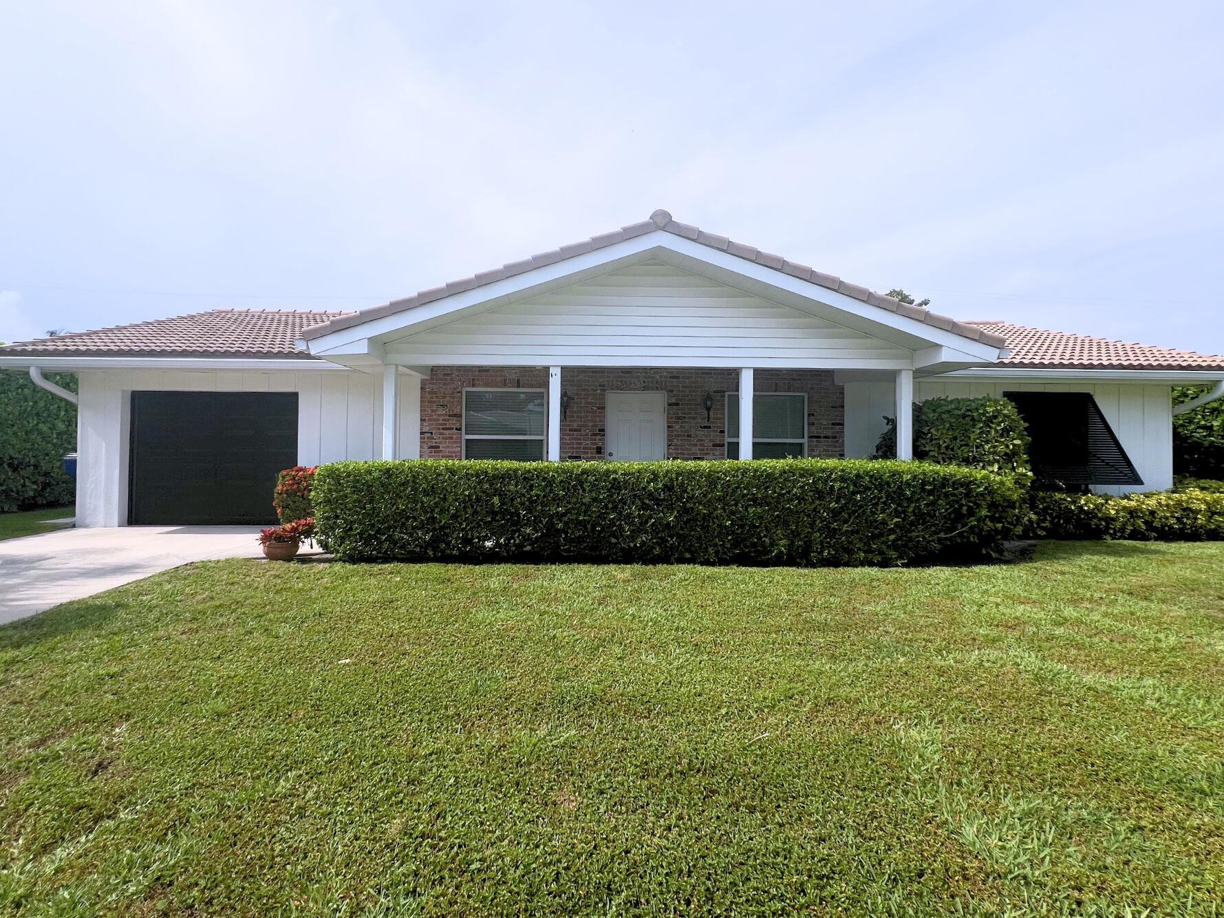1260 Manor Drive Riviera Beach, FL 33404 - Photo 38 of 56 256