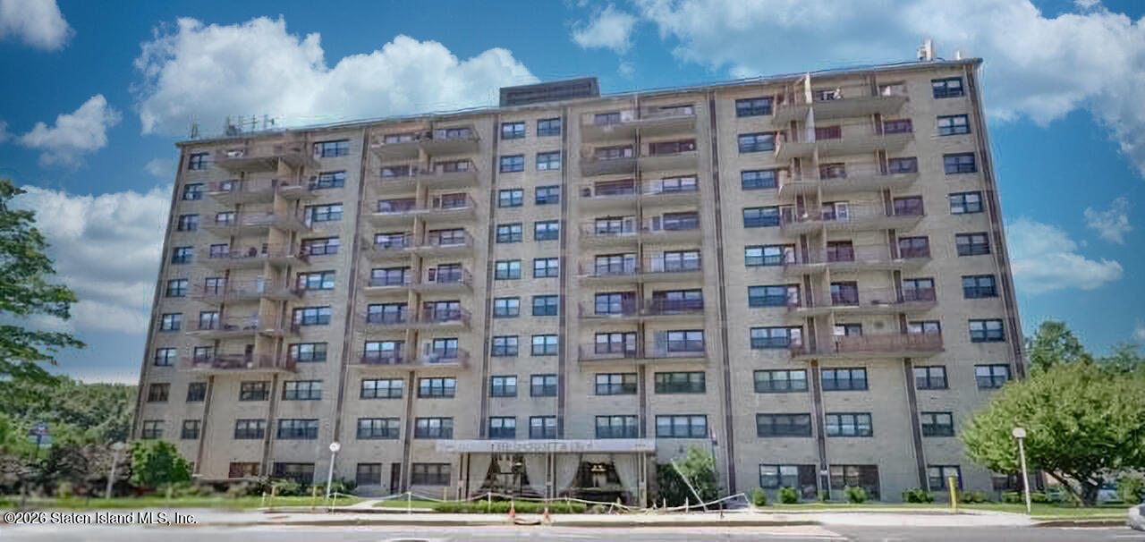 1000 Clove Road, Unit 10E Staten Island, NY 10301 - Photo 1 of 21 1000 Clove Road Exterior & Amenities-5