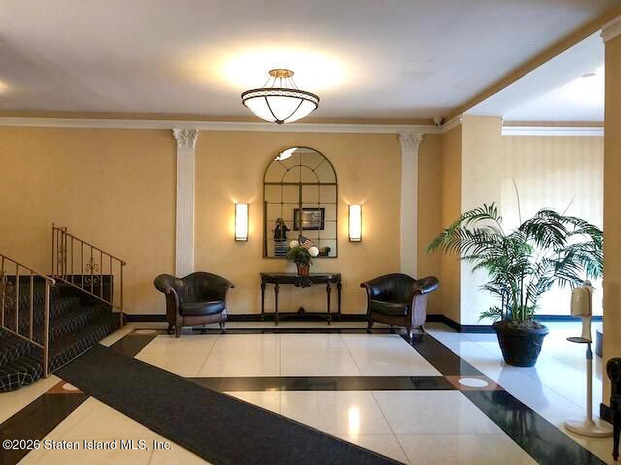 1000 Clove Road, Unit 10E Staten Island, NY 10301 - Photo 8 of 21 Lobby