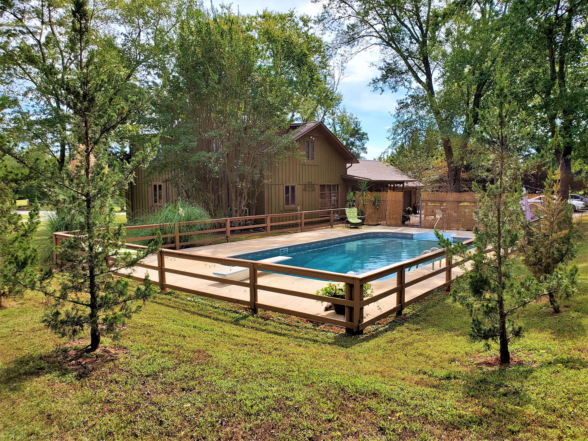 696 Shadowbrook Road Winchester, TN 37398 - Photo 3 of 30 Gallery Image 3