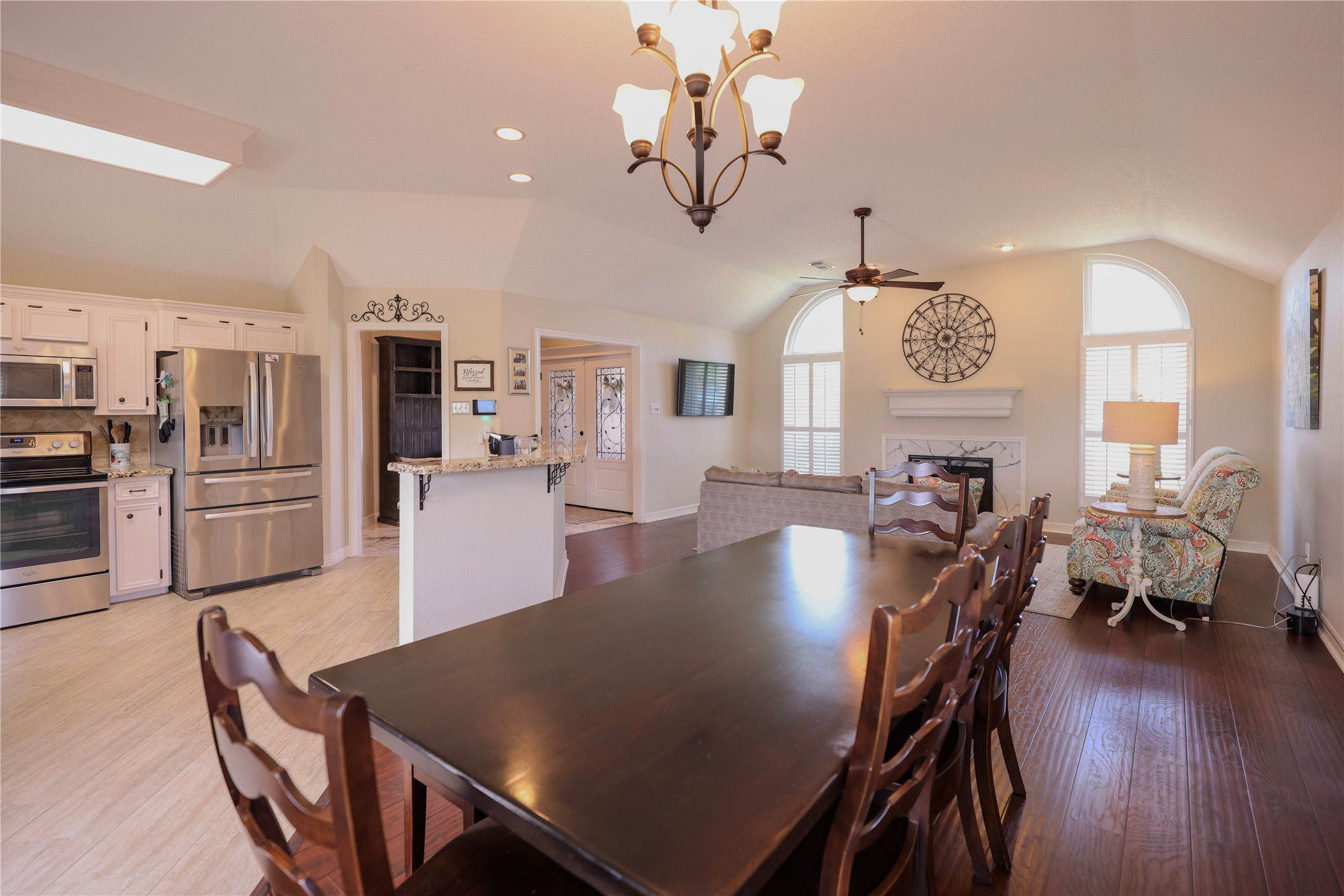 4 Lasso Court Angleton, TX 77515 - Photo 12 of 36