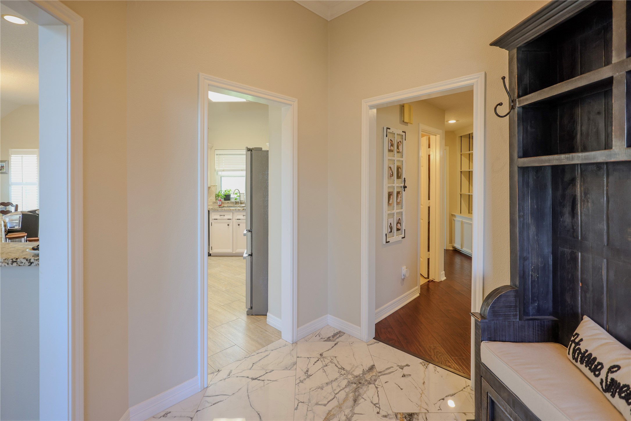 4 Lasso Court Angleton, TX 77515 - Photo 4 of 36