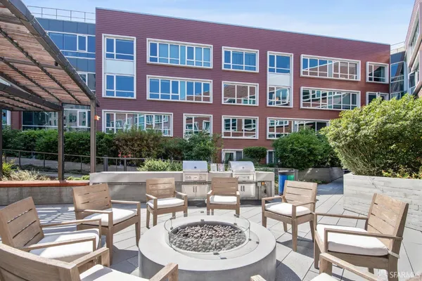 $998,000 | 110 Channel Street, Unit 526, San Francisco, CA 94158