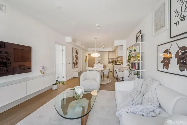 $998,000 | 110 Channel Street, Unit 526, San Francisco, CA 94158