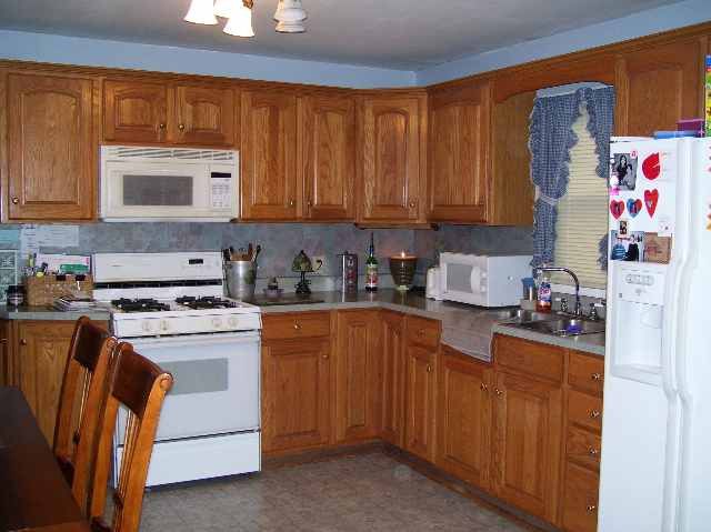 88 Glendale Road Latham, NY 12110 - Photo 4 of 10 Photo 4