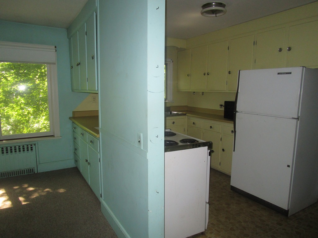 48 Jane Road Methuen, MA 01844 - Photo 11 of 12