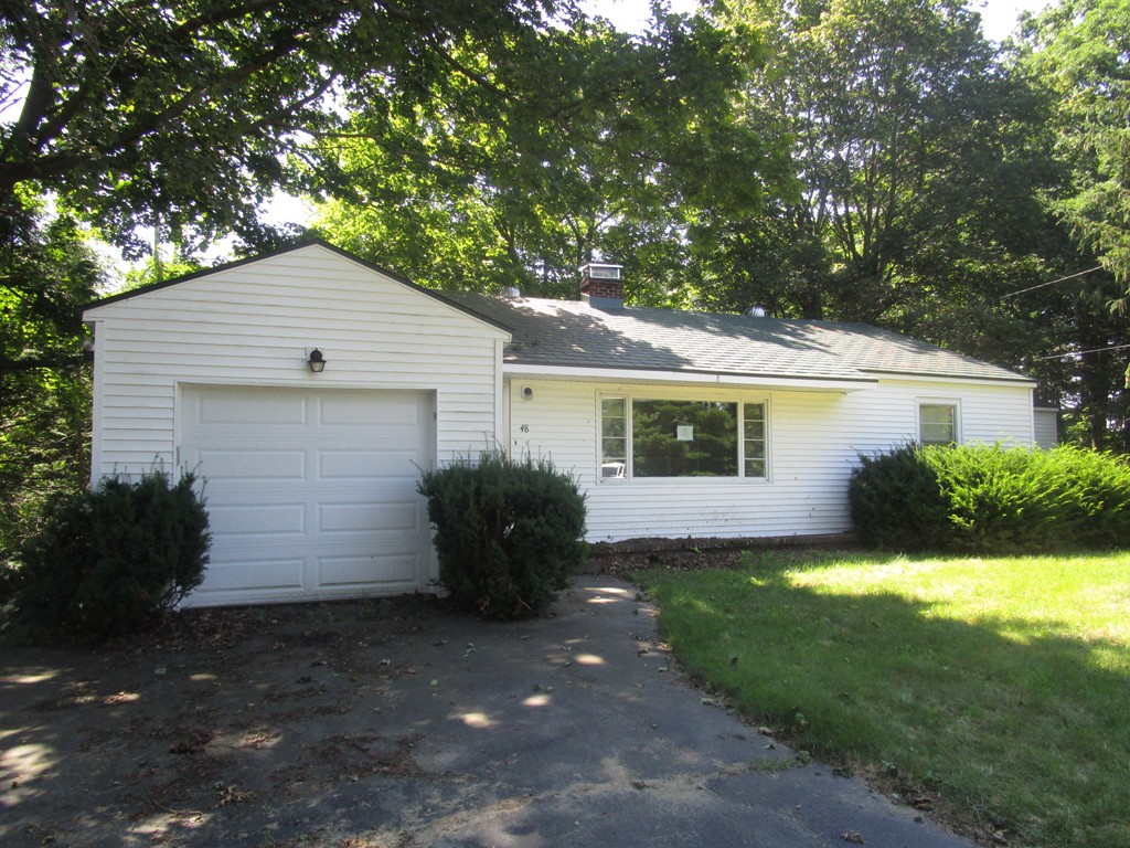 48 Jane Road Methuen, MA 01844 - Photo 2 of 12