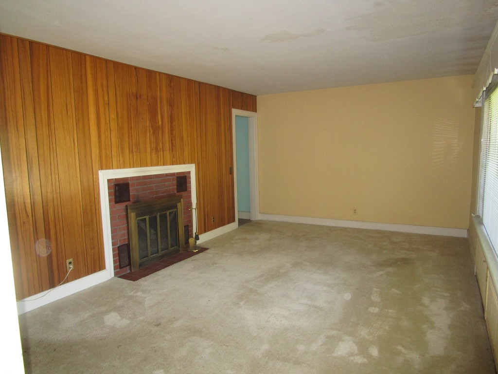 48 Jane Road Methuen, MA 01844 - Photo 6 of 12