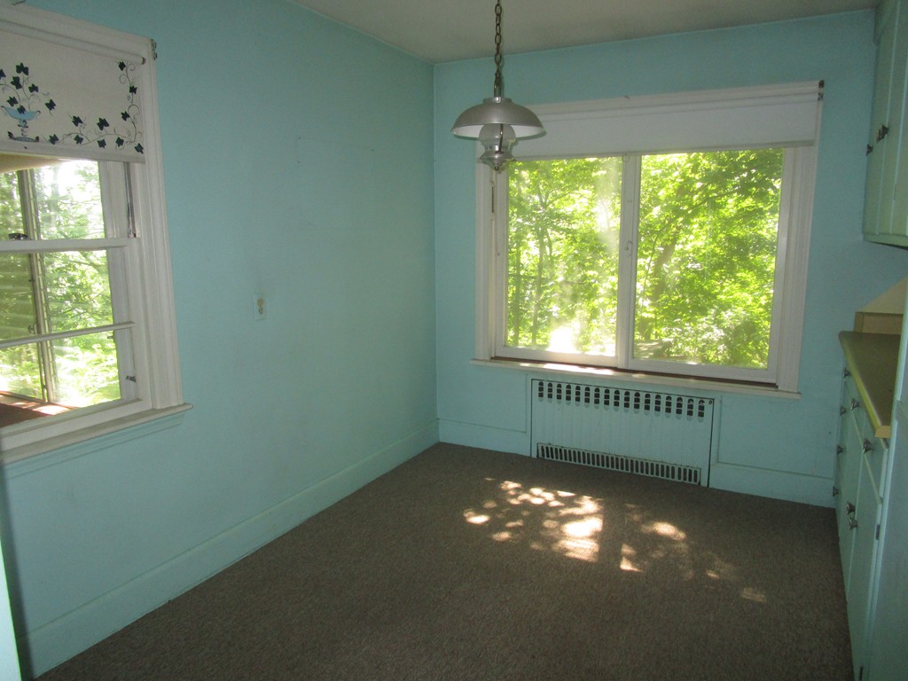 48 Jane Road Methuen, MA 01844 - Photo 10 of 12