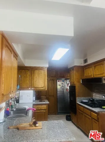 $7,000 | 640 Cavanagh Road, Glendale, CA 91207