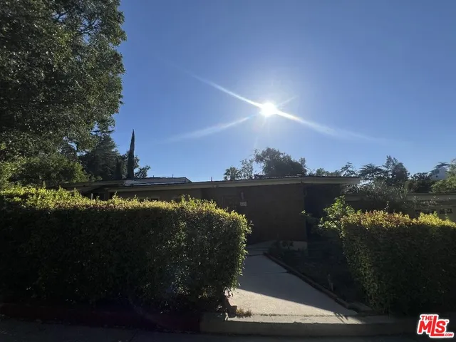 $7,000 | 640 Cavanagh Road, Glendale, CA 91207