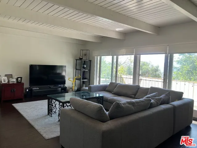 $7,000 | 640 Cavanagh Road, Glendale, CA 91207