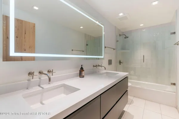 $4,500,000 | 350 Yellow Rose Drive, Alta, WY 83414