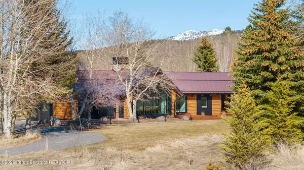 $4,500,000 | 350 Yellow Rose Drive, Alta, WY 83414