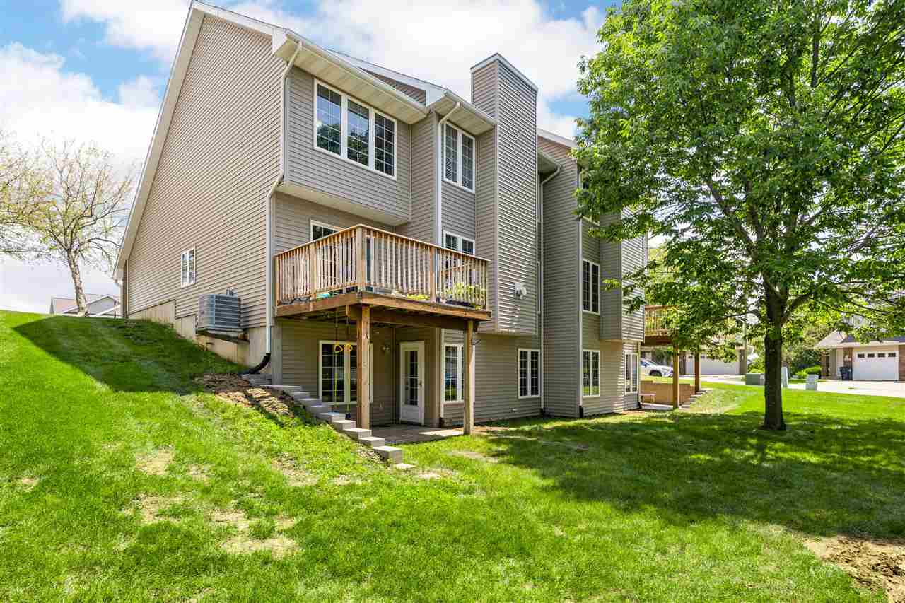1604 Ranier Drive Iowa City, IA 52246 - Photo 10 of 40 Gallery Image 10