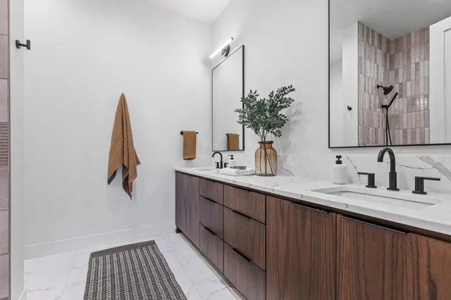 $678,000 | 505 Oak Street North, Unit 511, Fargo, ND 58102