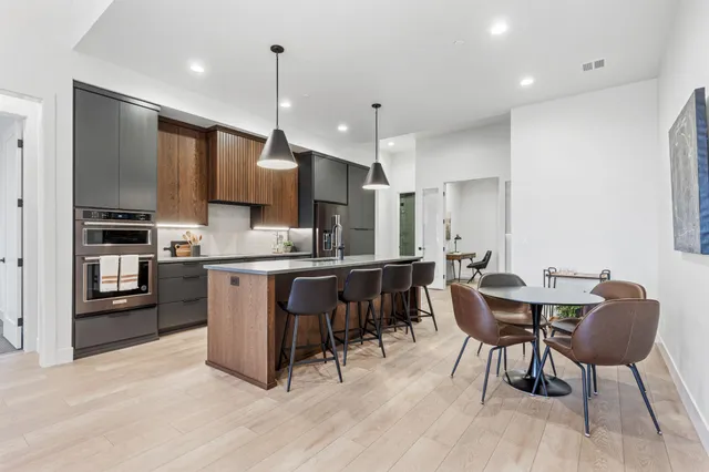 $678,000 | 505 Oak Street North, Unit 511, Fargo, ND 58102