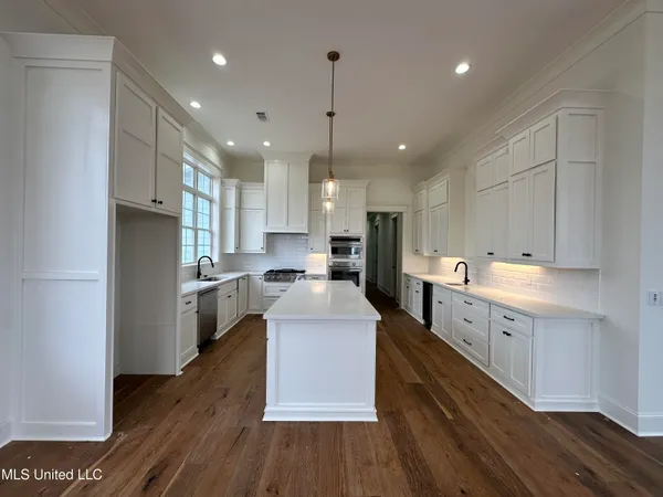 $510,370 | 913 Bald Eagle Drive, Brandon, MS 39047