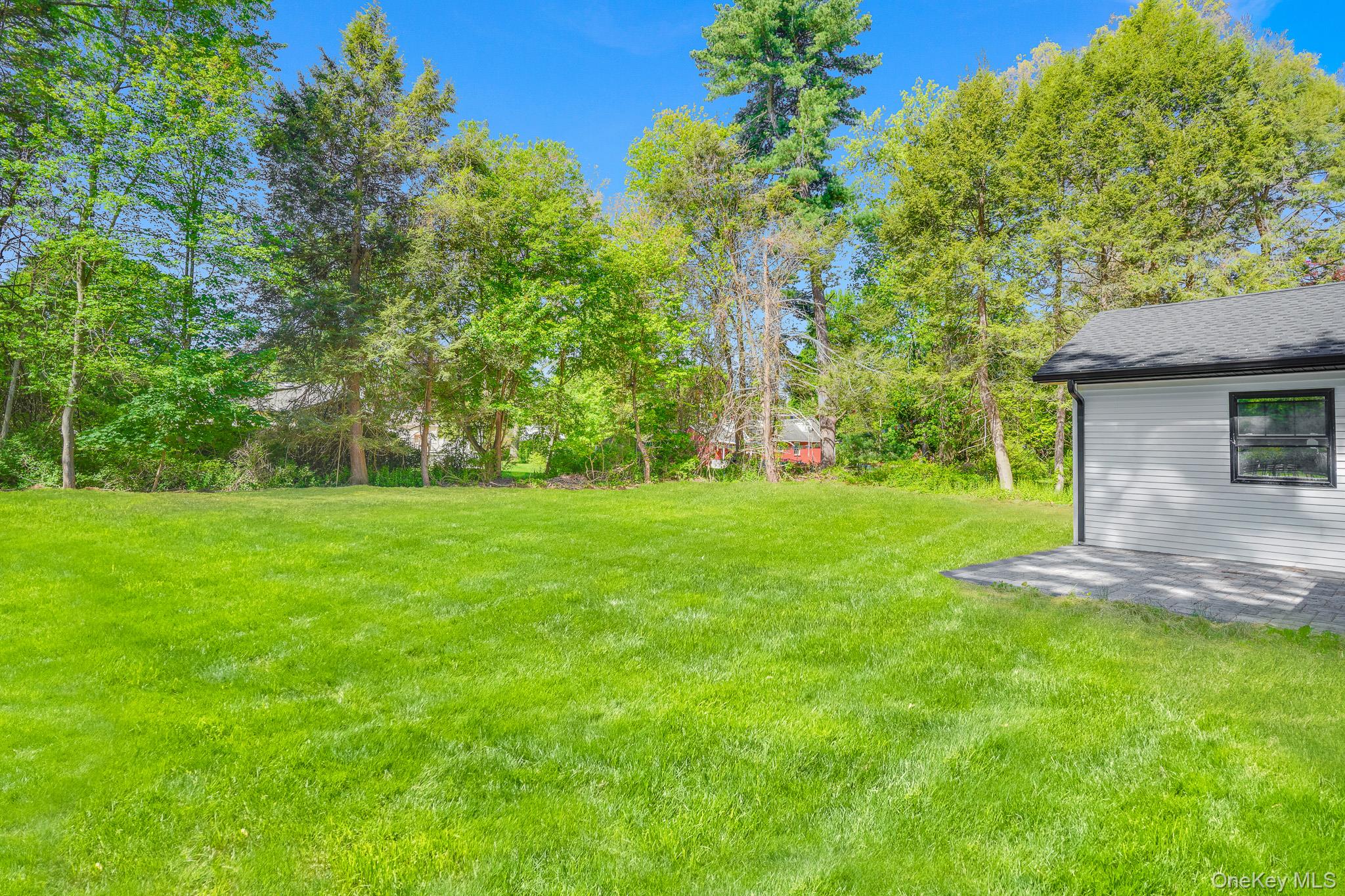 10 Rowley Road Poughkeepsie, NY 12601 - Photo 17 of 21