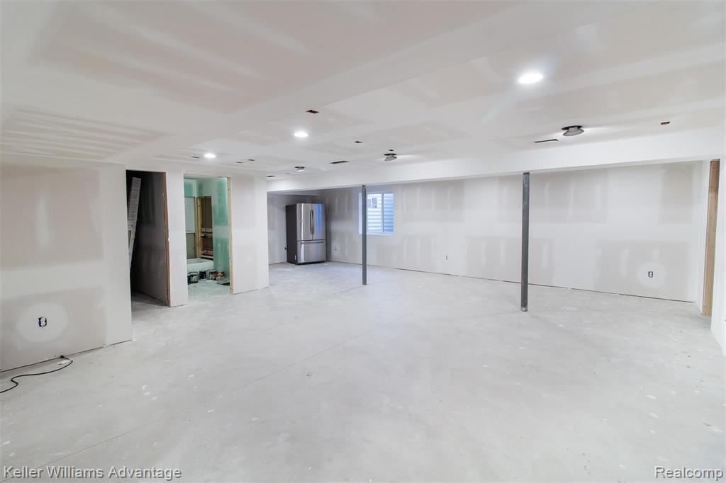 27679 Hartwick Circle Novi, MI 48374 - Photo 41 of 51