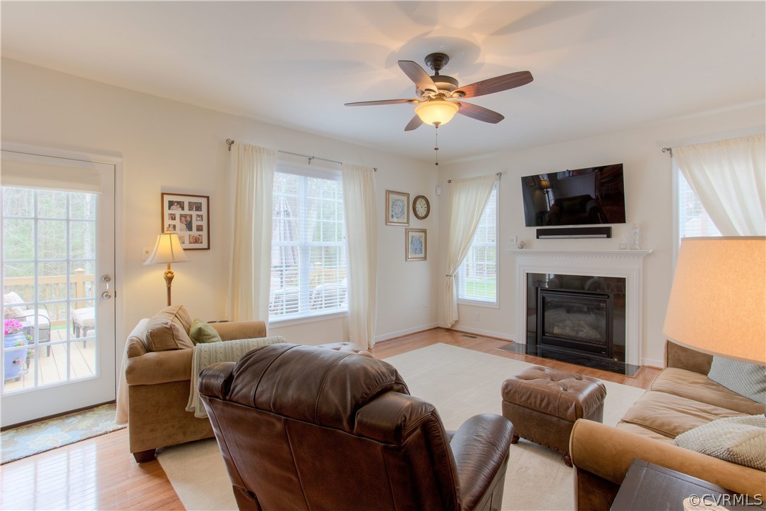 14307 Wallingham Loop Midlothian, VA 23114 - Photo 6 of 26 Gallery Image 6