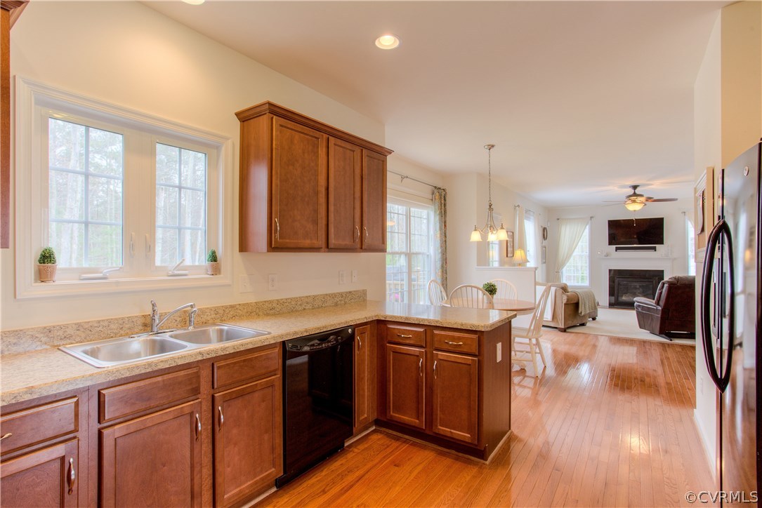 14307 Wallingham Loop Midlothian, VA 23114 - Photo 8 of 26 Gallery Image 8