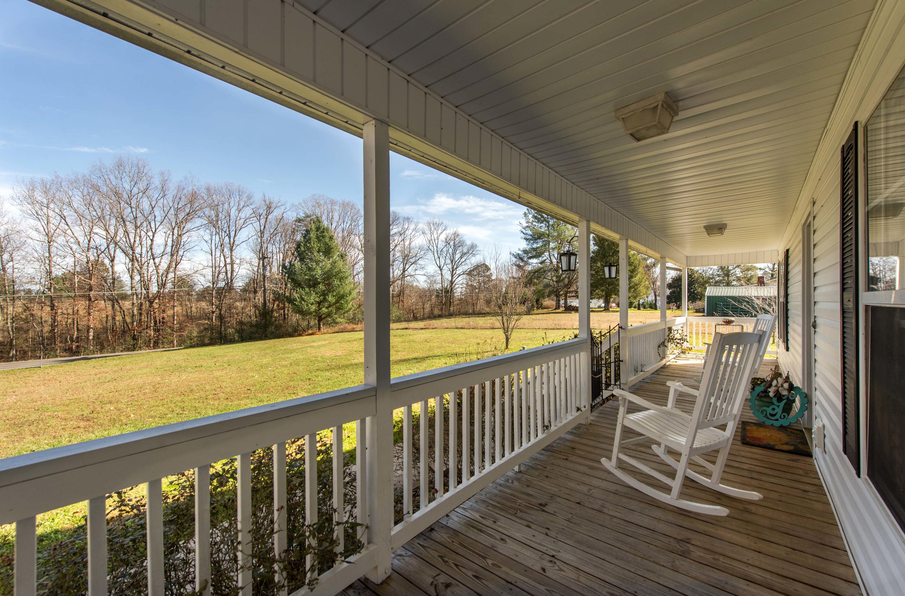 2216 Poe Road Soddy Daisy, TN 37379 - Photo 2 of 52 _MG10352