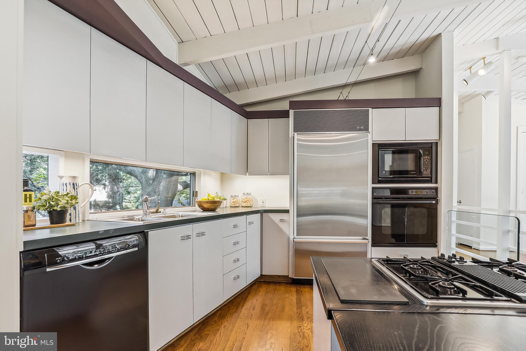 2202 Richland Place Silver Spring, MD 20910 - Photo 17 of 53 Updated Kitchen