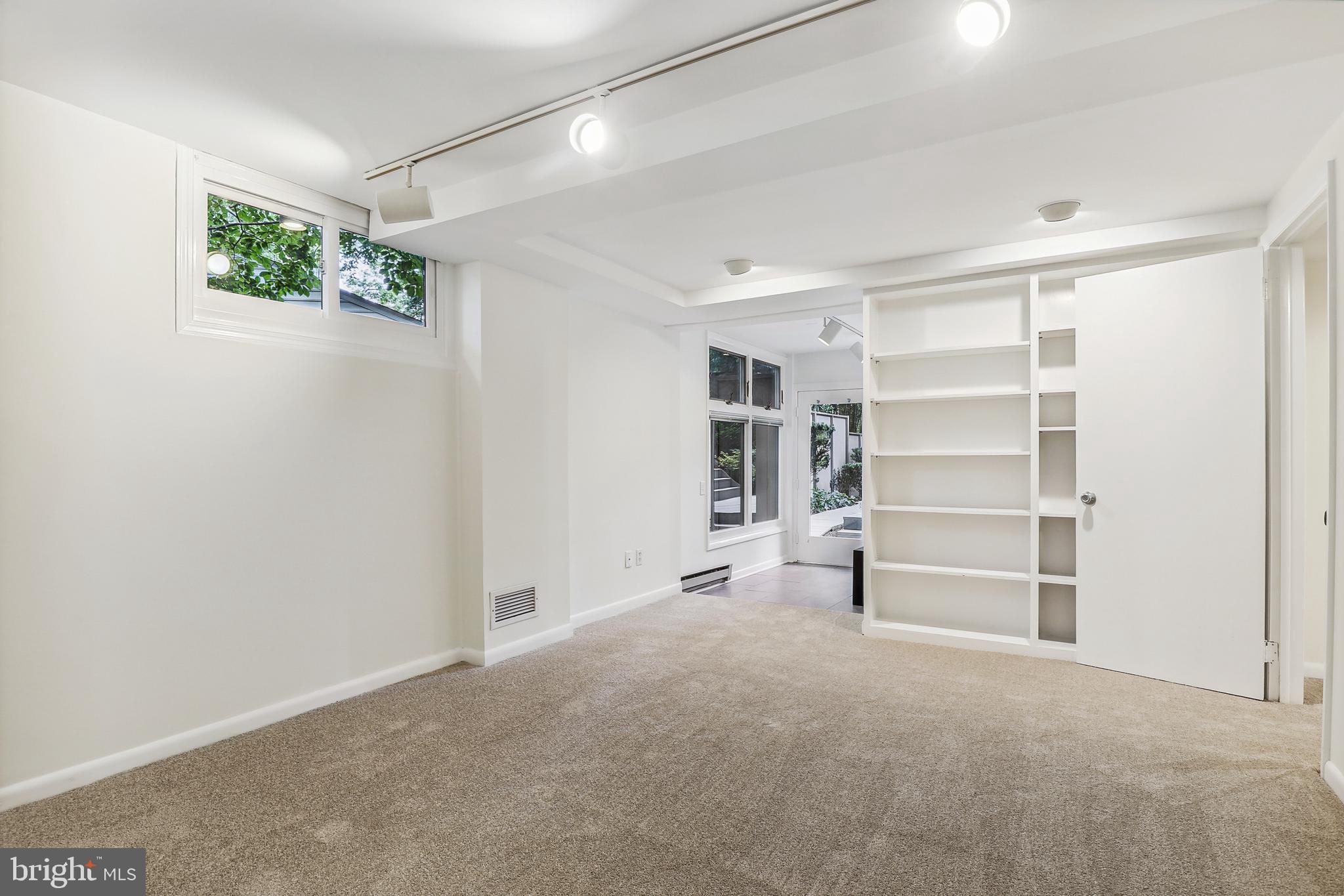 2202 Richland Place Silver Spring, MD 20910 - Photo 33 of 53 Bedroom #3 with access to the Backyard