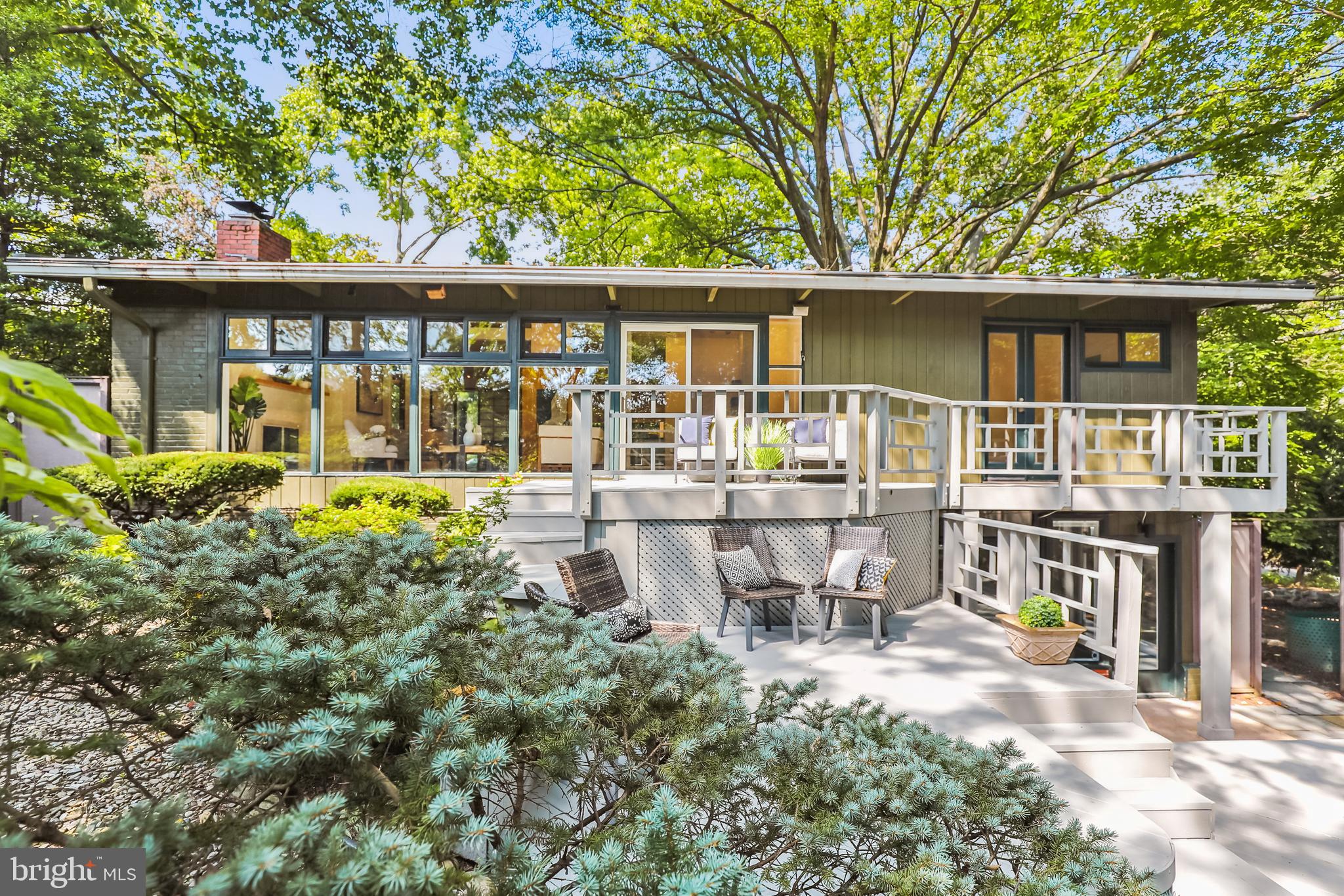 2202 Richland Place Silver Spring, MD 20910 - Photo 44 of 53 Multi-tiered deck and Backyard
