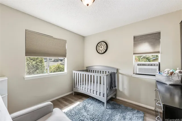 a view of livingroom with furniture and windows