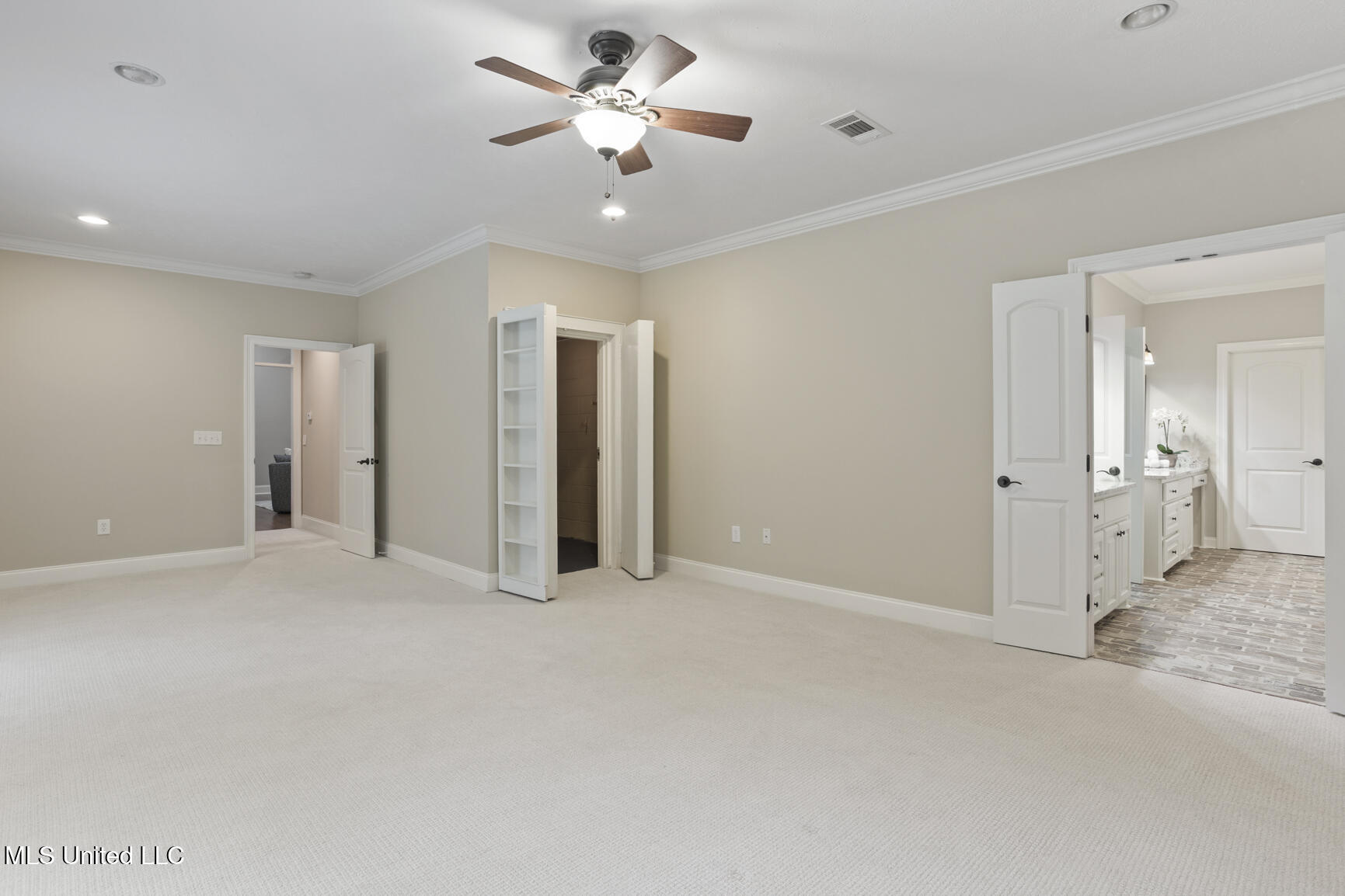 191 North Brandon Boulevard Brandon, MS 39042 - Photo 30 of 62 Primary Suite