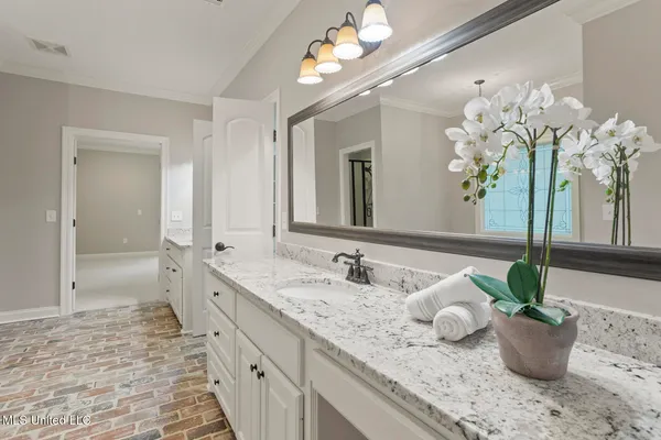 $669,000 | 191 North Brandon Boulevard, Brandon, MS 39042