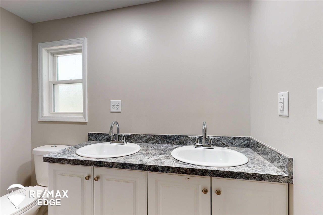 9498 Hubbard Road Davison, MI 48423 - Photo 26 of 63 50045325-25.JPG