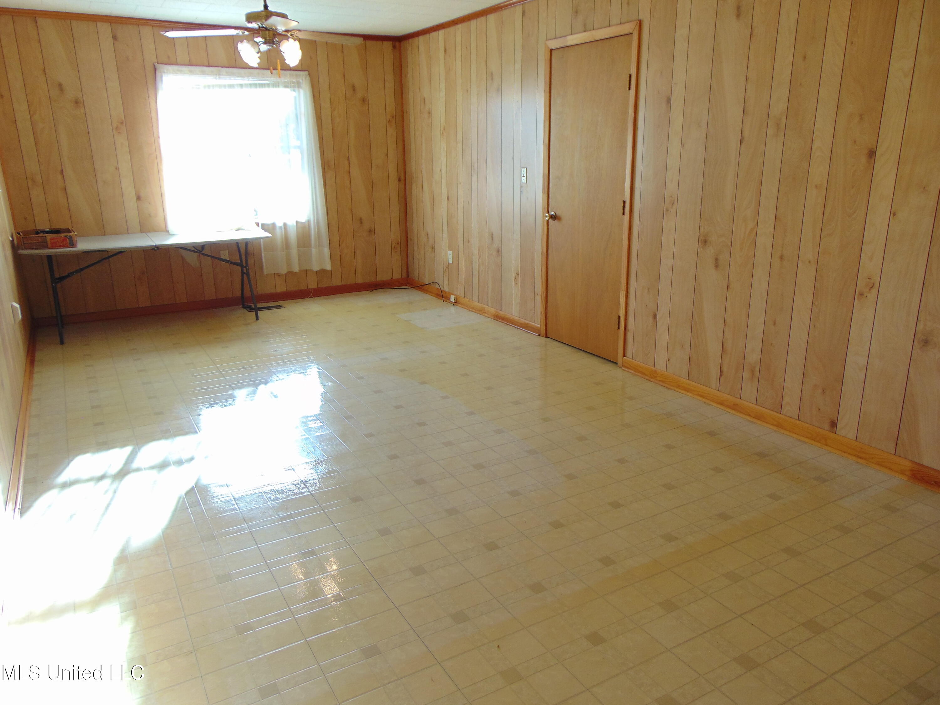 1423 Mallalieu Drive Brookhaven, MS 39601 - Photo 27 of 45 DSC05628