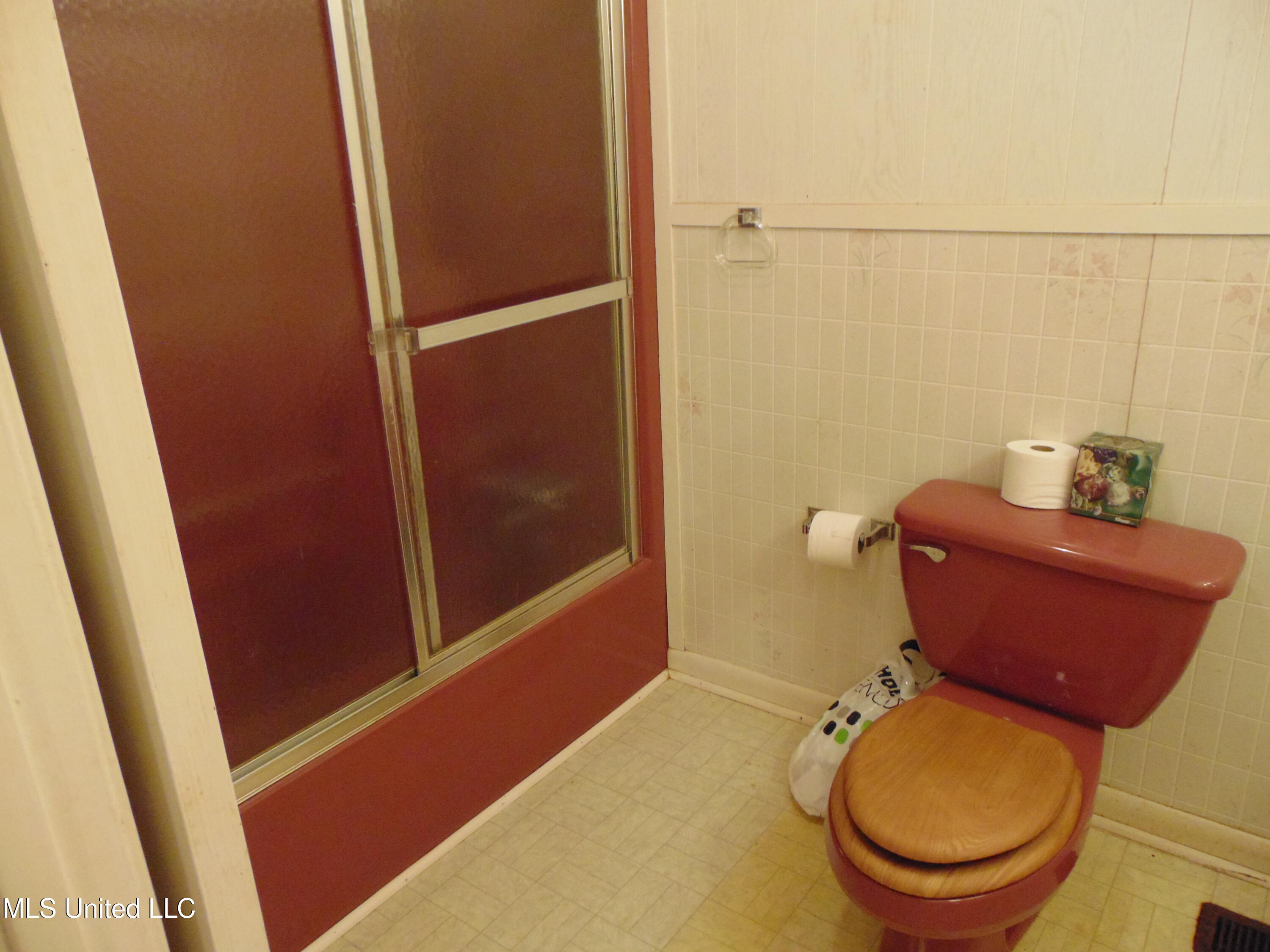 1423 Mallalieu Drive Brookhaven, MS 39601 - Photo 10 of 45 DSC05612