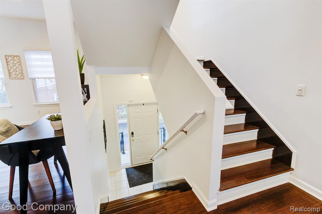 2656 Crooks Road Royal Oak, MI 48073 - Photo 40 of 48