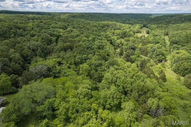 $550,000 | 23201 Private Drive, Duke, MO 65461