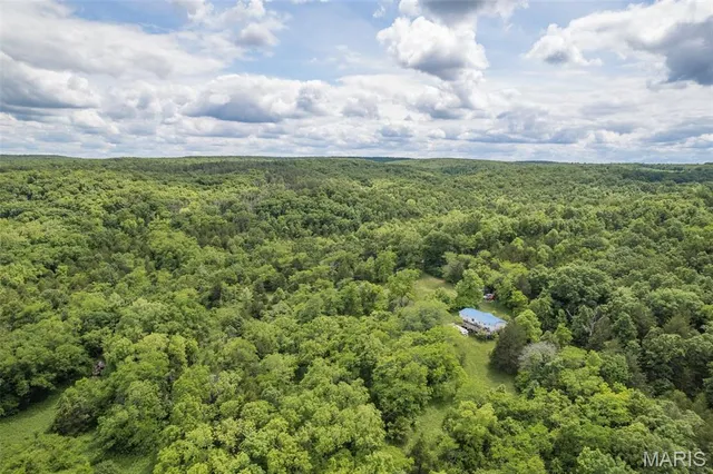 $550,000 | 23201 Private Drive, Duke, MO 65461