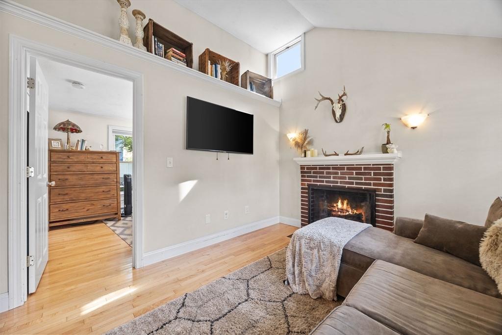 6 Ruth Road Pembroke, MA 02359 - Photo 12 of 29 Gallery Image 12