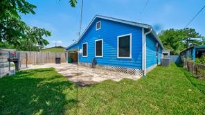 6907 Gainesville Street Houston, TX 77020 - Photo 18 of 21
