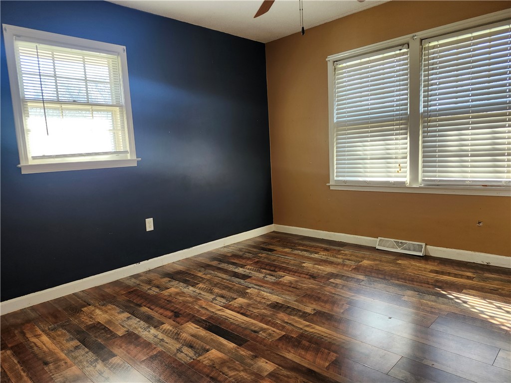 109 Pine Tree Lane Anderson, SC 29625 - Photo 10 of 19