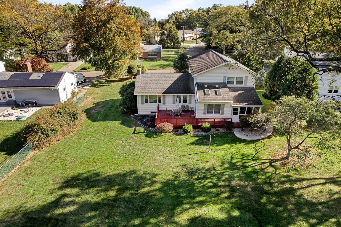 524 Midvale Road Vestal, NY 13850 - Photo 3 of 36 Gallery Image 3